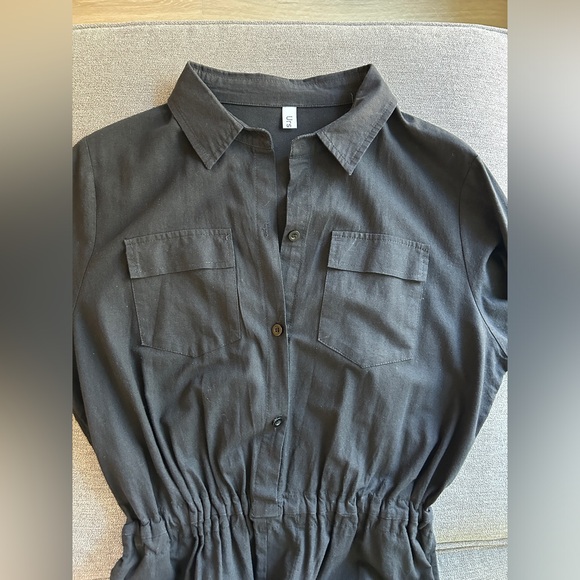 Black Jumpsuit, elastic waist, Size M - Picture 14 of 14